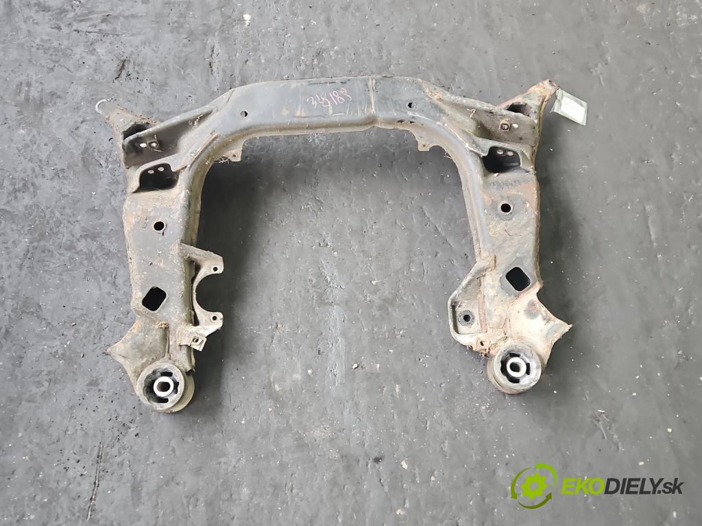 Audi A4 B5 1994-2001 1.9 tdi 116 HP manual 85 kW 1896 cm3 4- výstuha motora