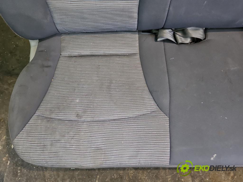 Hyundai H1 II 2007-2023 2.5 crdi (D4CB): 163 HP manual 120 kW 2497 cm3 3- Pohovka: zadné 89820-4H001 (Sedadlo)