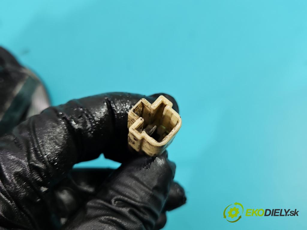 Mazda 6 I GG 2002-2007 2.0 ditd 143 HP manual 105 kW 1998 cm3 5- Kompresor: klimatizácie H12A1AE4DC (Kompresor klimatizácie)