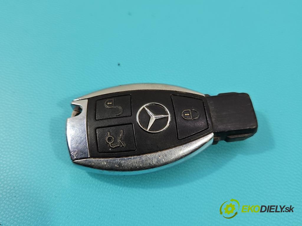 Mercedes E W212 2009-2016 3.0 CDI V6 231 HP automatic 170 kW 3000 cm3 5- Spínačka A2129055200 (Spínacia skrinka)