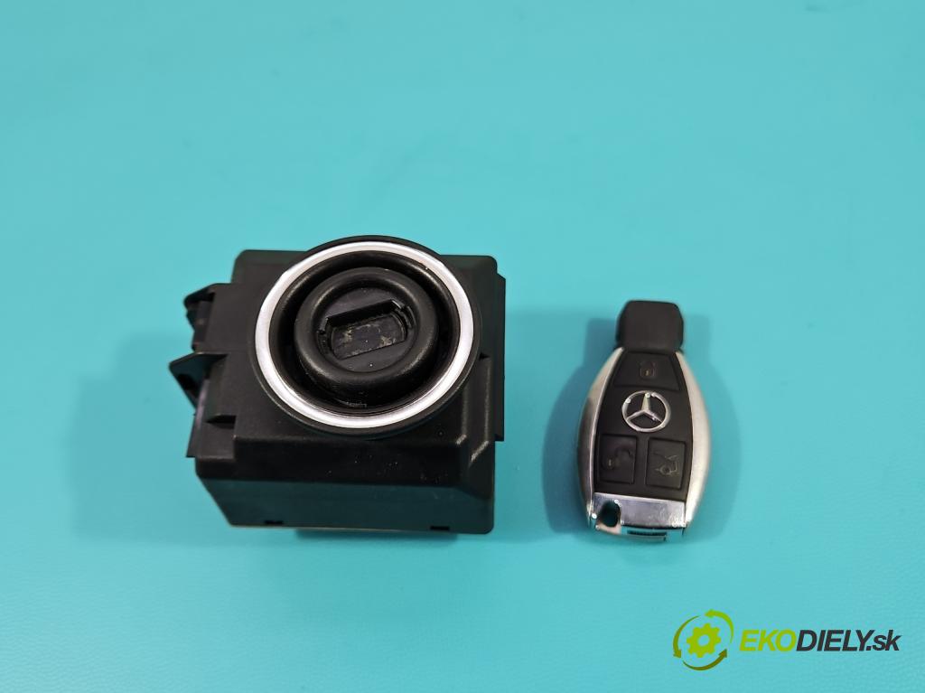 Mercedes E W212 2009-2016 3.0 CDI V6 231 HP automatic 170 kW 3000 cm3 5- Spínačka A2129055200 (Spínacia skrinka)