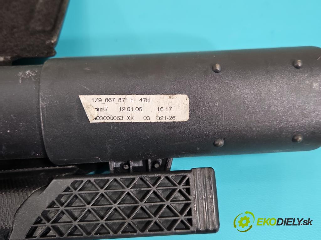 Skoda Octavia II 2004-2013 1.9 tdi (BKC) 105 HP manual 77 kW 1896 cm3 5- roleta (Roleta kufra)