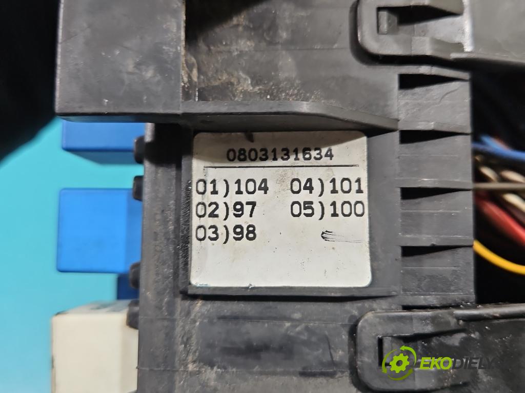Hyundai H1 II 2007-2023 2.5 crdi (D4CB): 163 HP manual 120 kW 2497 cm3 3- skrinka poistka 91203-4H350 (Poistková skrinka)