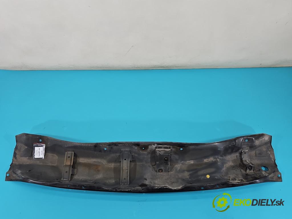 Hyundai H1 II 2007-2023 2.5 crdi (D4CB): 163 HP manual 120 kW 2497 cm3 3- torpédo  (Torpédo (plast pod čelným sklom))