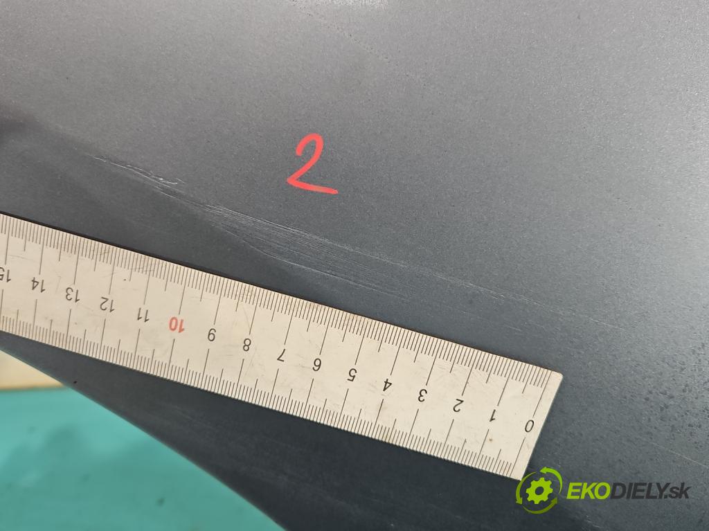 Hyundai H1 II 2007-2023 2.5 crdi D4CB 163 HP manual 120 kW 2497 cm3 5- blatník predné pravý  (Kľučka dverí ostatné)