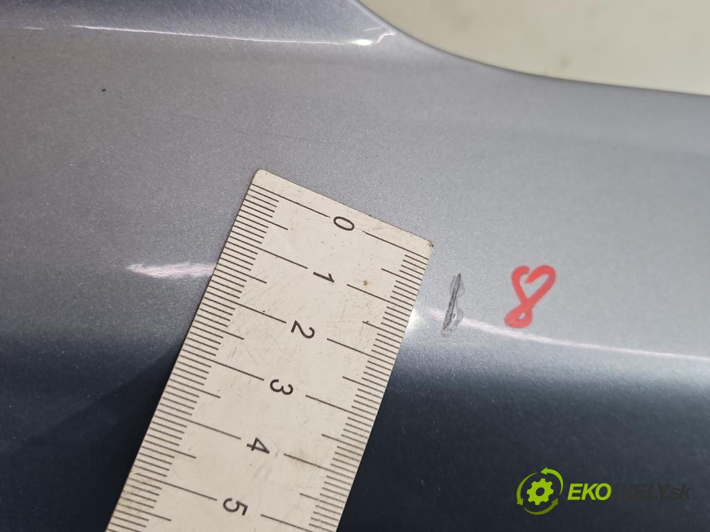 Hyundai H1 II 2007-2023 2.5 crdi D4CB 163 HP manual 120 kW 2497 cm3 5- blatník predné pravý  (Kľučka dverí ostatné)