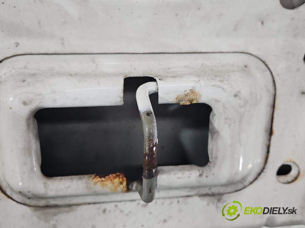 Opel Combo D 2011-2018 1.3 cdti 90 HP manual 66 kW 1251 cm3 5- kapota predná