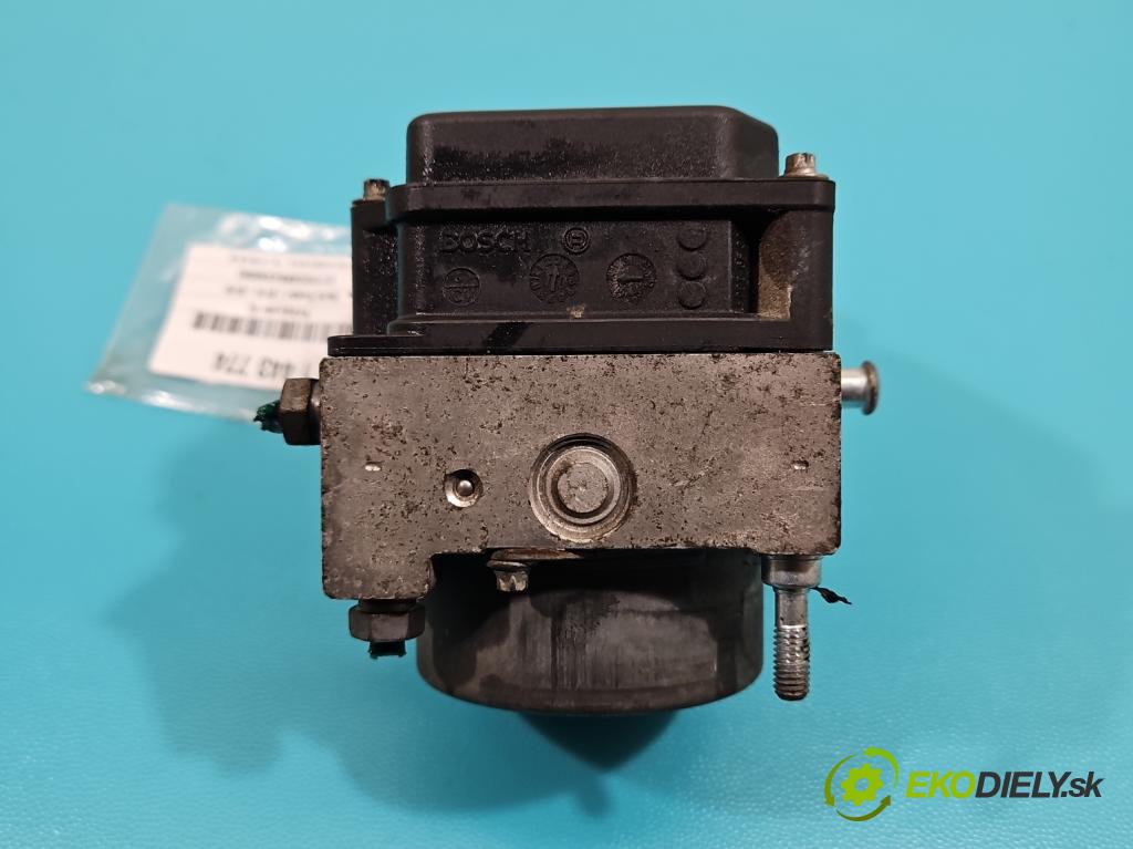 Dacia Duster I 2010-2018 1.6 16V 105 HP manual 77 kW 1598 cm3 5- čerpadlo abs 0265232384 (Pumpa ABS)