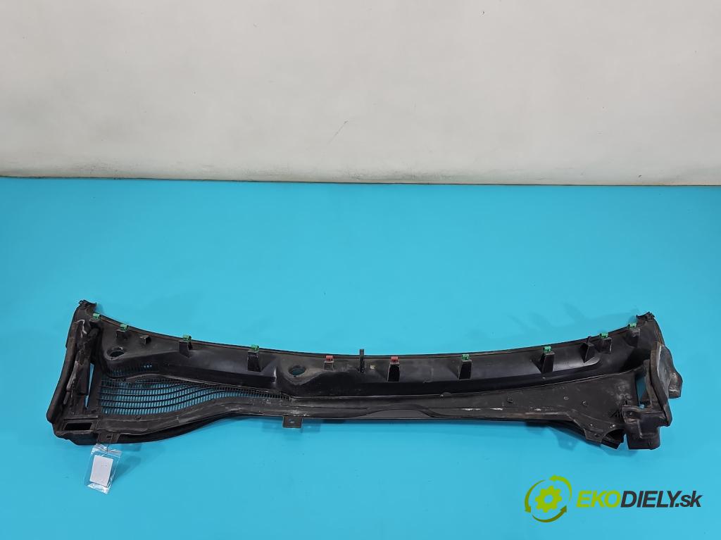 Opel Combo D 2011-2018 1.3 cdti 90 HP manual 66 kW 1251 cm3 5- torpédo 735600340 (Torpédo (plast pod čelným sklom))