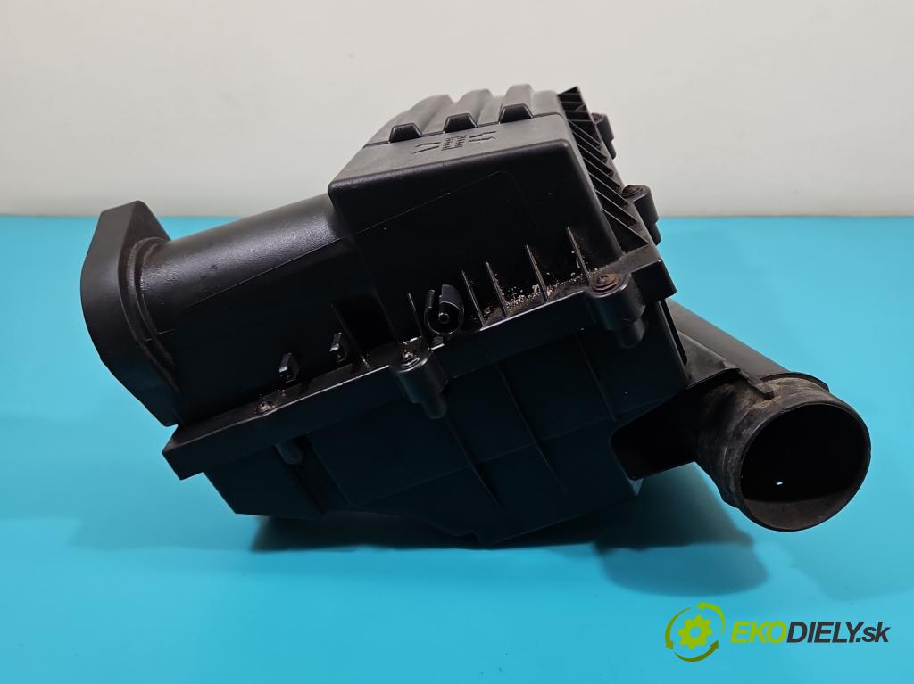 Vw Golf VI 2008-2013 1.6 tdi 105 hp manual 77 kW 1598 cm3 5- obal filtra vzduchu 3C0129607BD (Kryty filtrů)