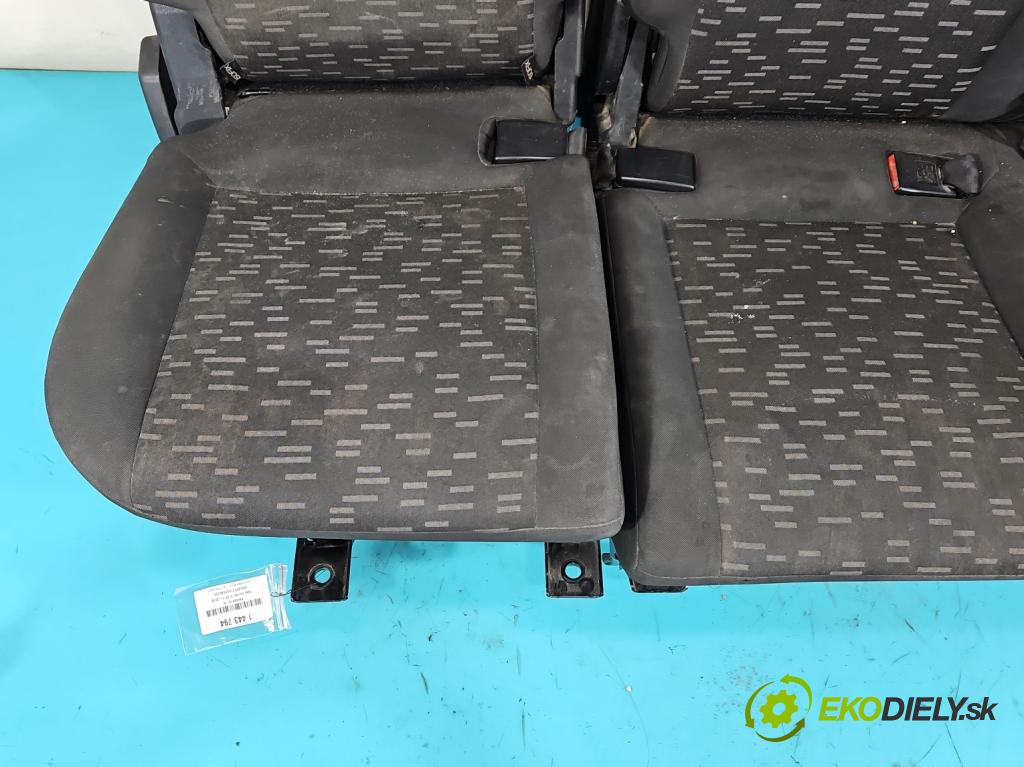 Opel Combo D 2011-2018 1.3 cdti 90 HP manual 66 kW 1251 cm3 5- Pohovka: zadné  (Sedadlo)