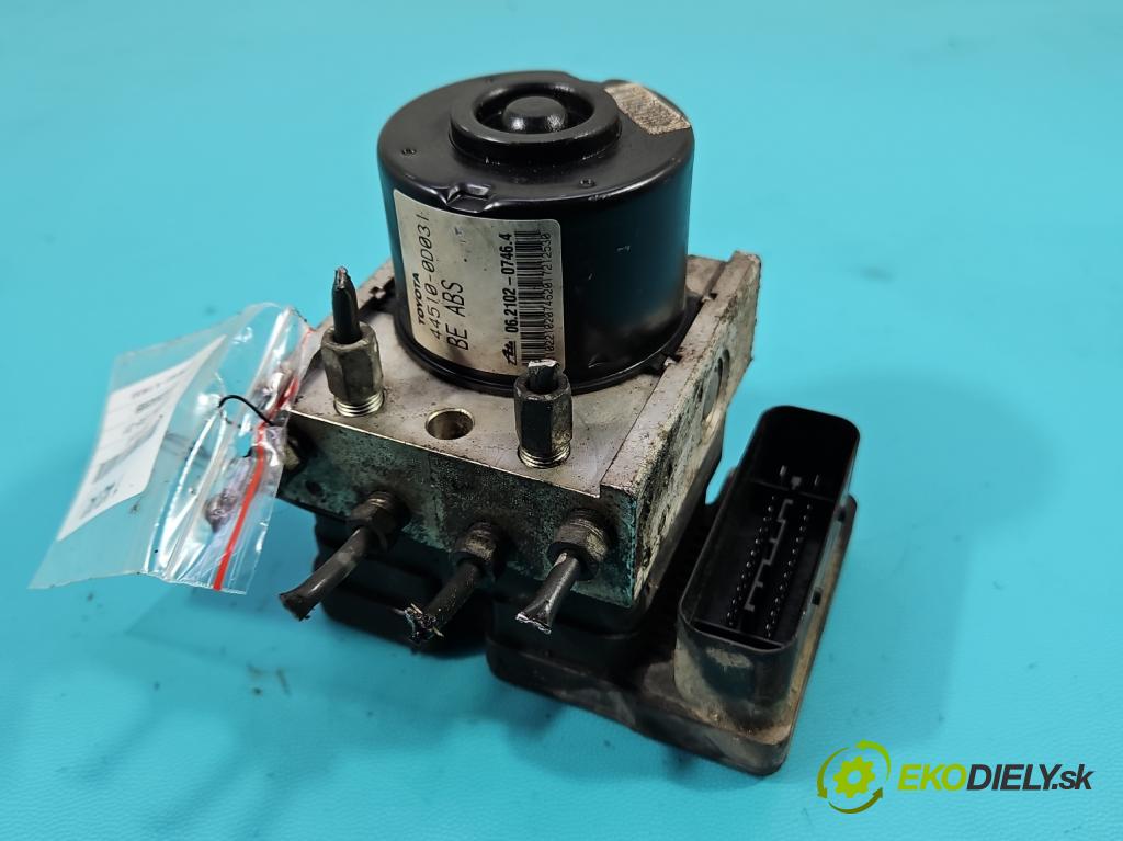 Toyota Yaris II 2005-2011 1.0 vvti 69KM manual 51 kW 998 cm3 5- čerpadlo abs 44510-0D031 (Pumpa ABS)