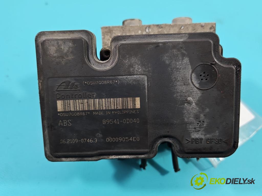 Toyota Yaris II 2005-2011 1.0 vvti 69KM manual 51 kW 998 cm3 5- čerpadlo abs 44510-0D031 (Pumpa ABS)