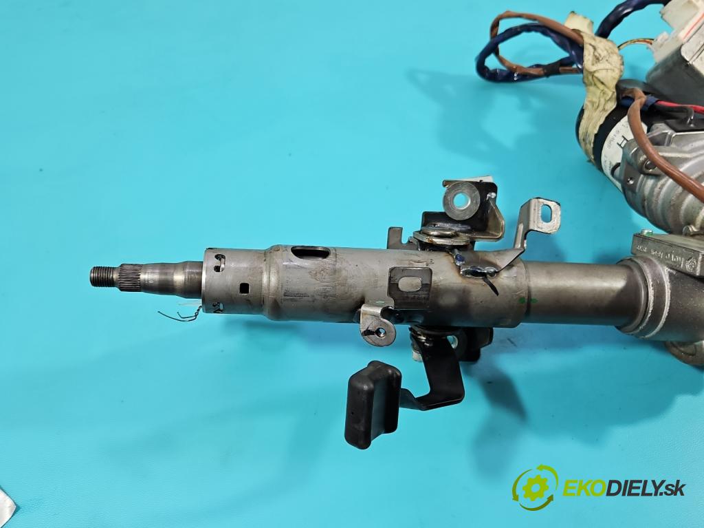 Toyota Yaris II 2005-2011 1.0 vvti 69KM manual 51 kW 998 cm3 5- čerpadlo posilovač 45200-0D090 (Servočerpadlo, pumpa riadenia)