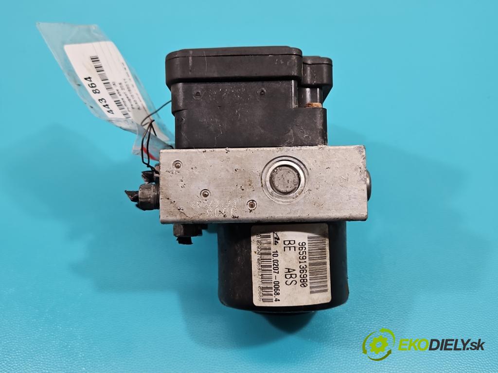 Peugeot 206 1.4 8V 75 HP manual 55 kW 1360 cm3 3- čerpadlo abs 9659136980 (Pumpa ABS)