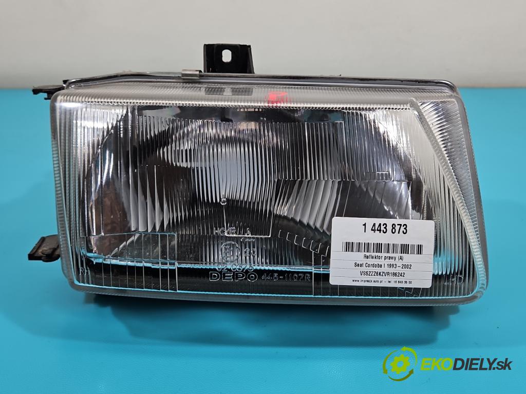 Seat Cordoba I 1993-2002 1.4 8V 60 HP manual 44 kW 1391 cm3 4- Reflektor: pravý  (Svetlo predné pravé)