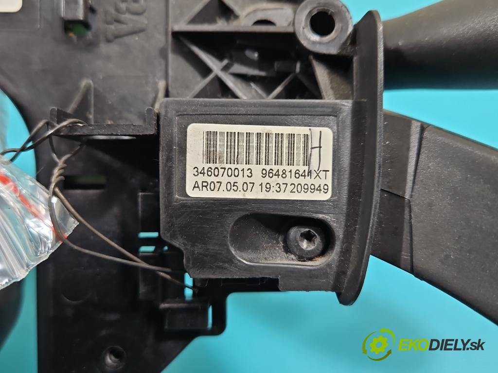 Citroen C4 Picasso I 2006-2013 1.6 hdi 109 HP automatic 80 kW 1560 cm3 5- prepínač komplex: 96591774XT (Prepínacie páčky pod volantom)