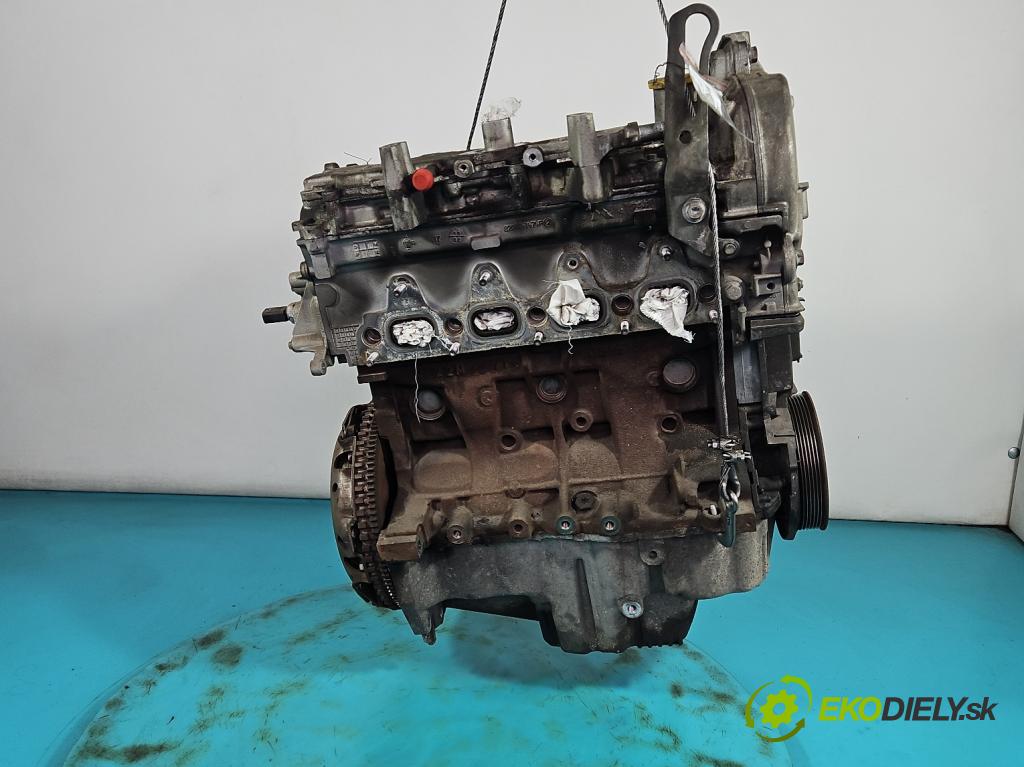 Dacia Duster I 2010-2018 1.6 16V 105 HP manual 77 kW 1598 cm3 5- motor benzín: K4MA690