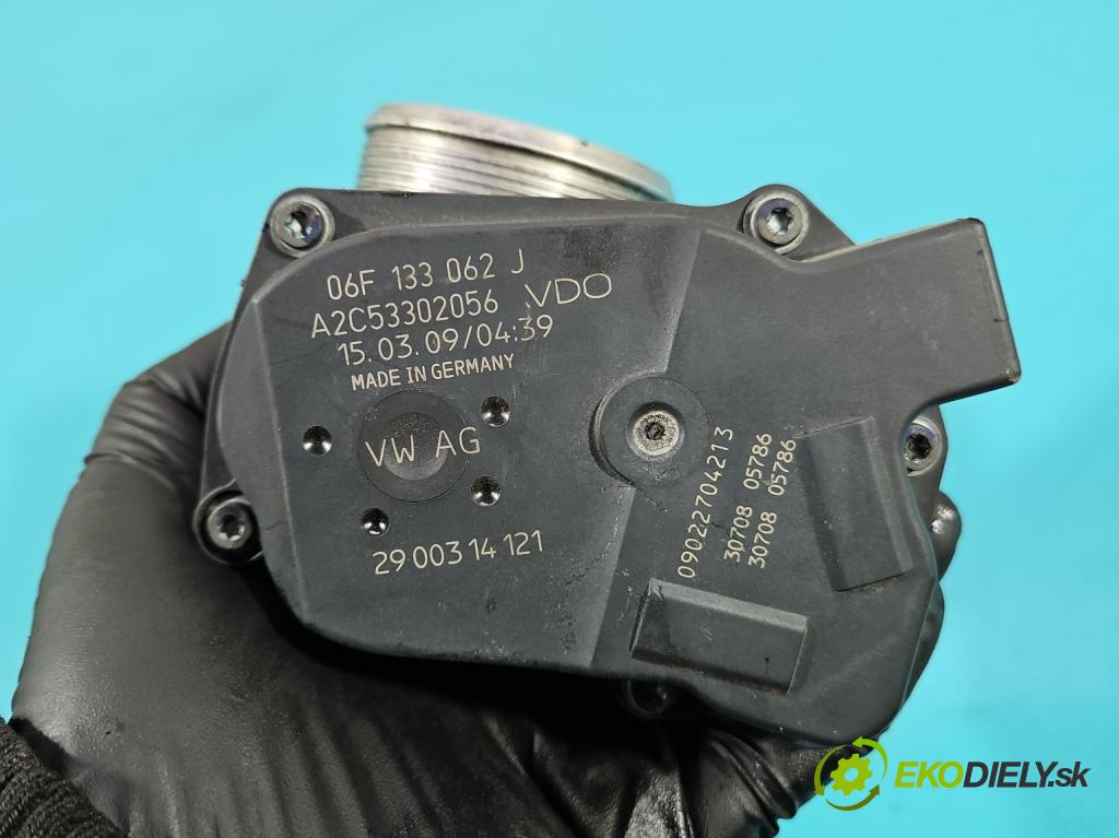 Audi A5 8T 2007-2016 2.0 TFSI 211KM automatic 155 kW 1984 cm3 2- klapka 06F133062J (Škrtiaca klapka)