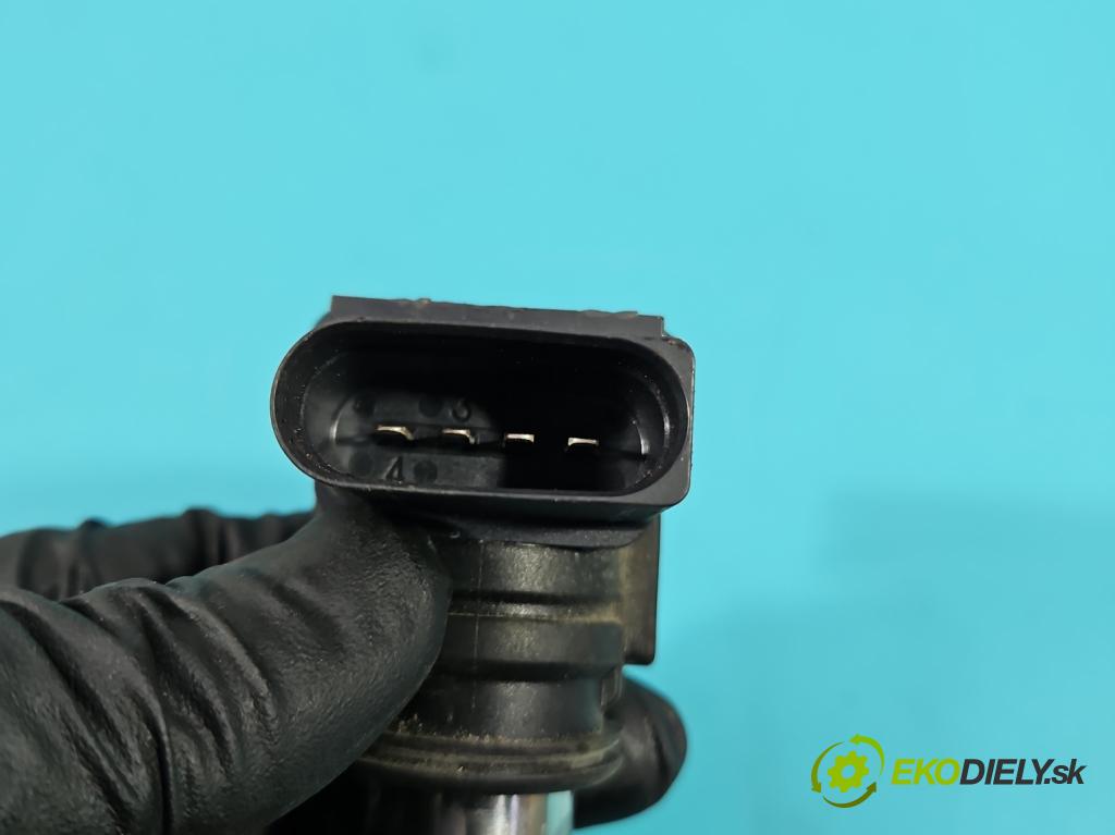 Audi A5 8T 2007-2016 2.0 TFSI 211KM automatic 155 kW 1984 cm3 2- cievka zapaľovacia 07K905715F (Zapaľovacia cievka)