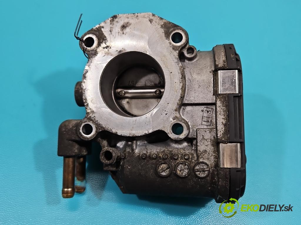 Toyota Yaris II 2005-2011 1.0 vvti 69KM manual 51 kW 998 cm3 5- klapka 22030-0Q010 (Škrtiaca klapka)