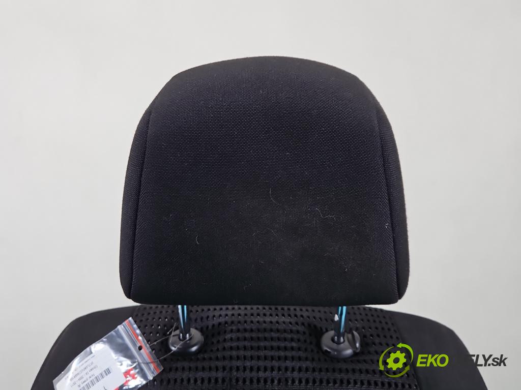 Citroen C4 I 2004-2011 1.6 16V 109 HP manual 80 kW 1587 cm3 3- Sedačka pravý  (Sedačka, sedadlo)