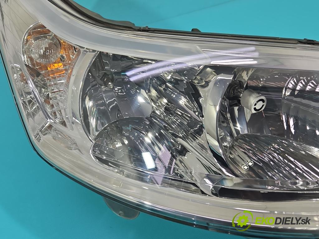 Citroen C4 I 2004-2011 1.6 16V 109 HP manual 80 kW 1587 cm3 3- Reflektor: pravý  (Svetlo predné pravé)