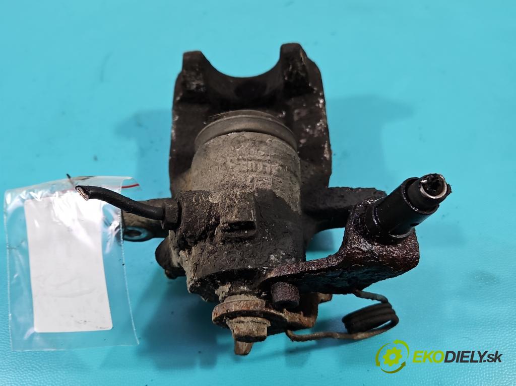Citroen C4 I 2004-2011 1.6 16V 109 HP manual 80 kW 1587 cm3 3- brzdič zadné ľavý (Ostatné)