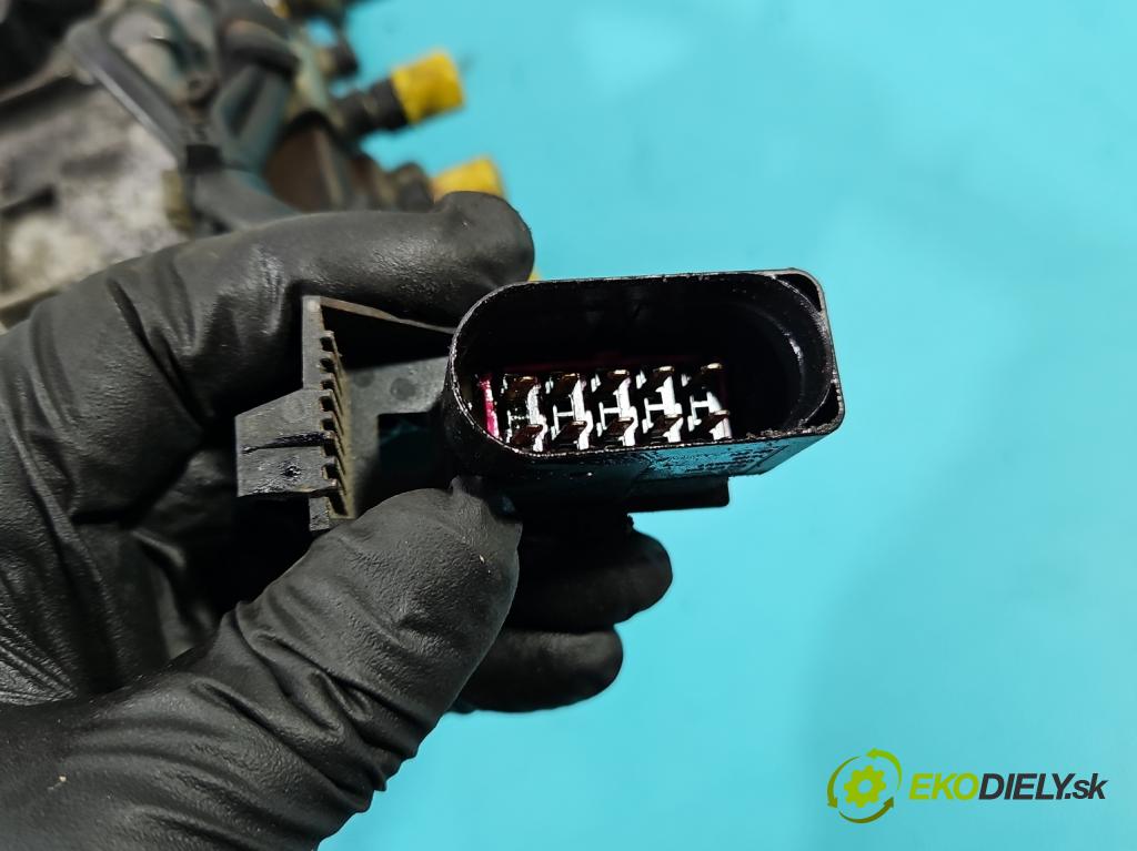 Audi A3 8L 1996-2003 1.9 tdi 110 HP manual 81 kW 1896 cm3 5- čerpadlo vstrekovacia 046040497 (Vstrekovacie čerpadlo)