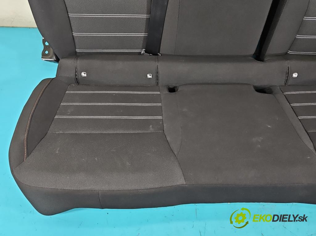Dacia Sandero III 2020- 1.0 SCe: 91 KM manual 67 kW 999 cm3 5- Pohovka: zadné  (Sedadlo)