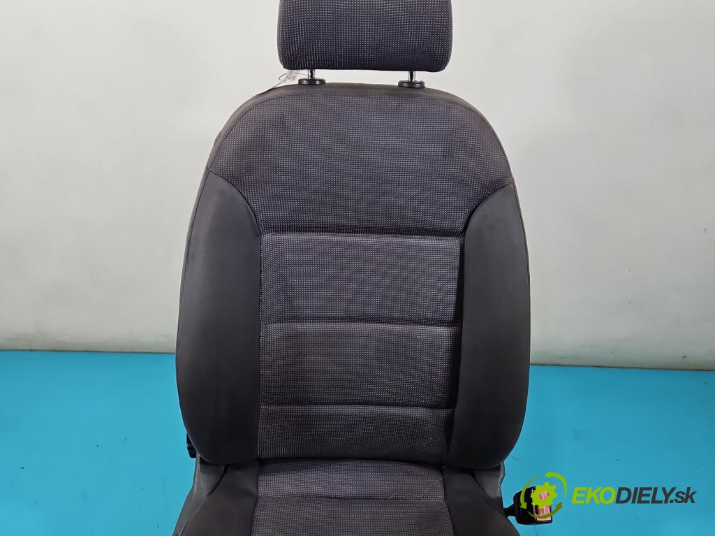 Audi A3 8L 1996-2003 1.9 tdi 110 HP manual 81 kW 1896 cm3 5- Sedačka pravý  (Sedačka, sedadlo)