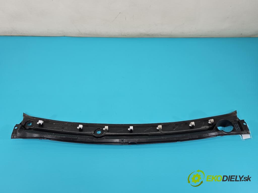 Dacia Sandero III 2020- 1.0 SCe: 91 KM manual 67 kW 999 cm3 5- torpédo 668114109R (Torpédo (plast pod čelným sklom))