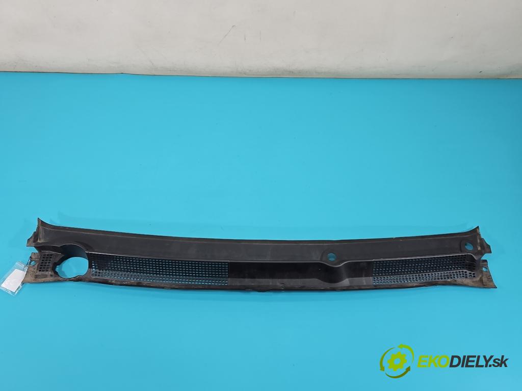 Dacia Sandero III 2020- 1.0 SCe: 91 KM manual 67 kW 999 cm3 5- torpédo 668114109R (Torpédo (plast pod čelným sklom))