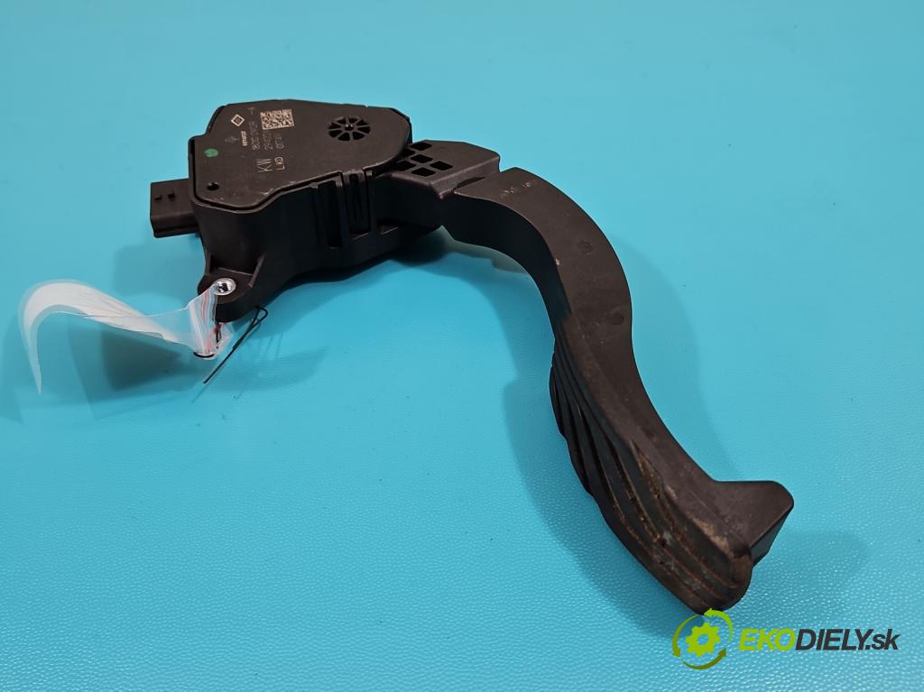 Dacia Sandero III 2020- 1.0 SCe: 91 KM manual 67 kW 999 cm3 5- pedal plyn potenciometr: 180100912R