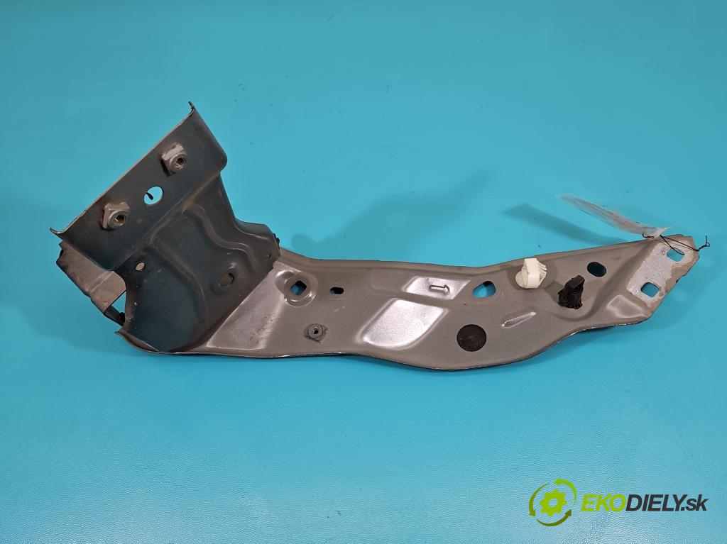 Dacia Sandero III 2020- 1.0 SCe 91KM manual 67 kW 999 cm3 5- stěna přední 625189904R (Výztuhy přední)