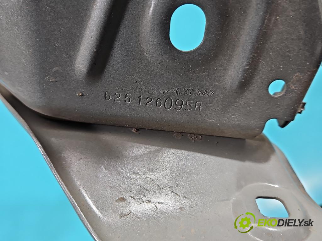 Dacia Sandero III 2020- 1.0 SCe 91KM manual 67 kW 999 cm3 5- stěna přední 625189904R (Výztuhy přední)