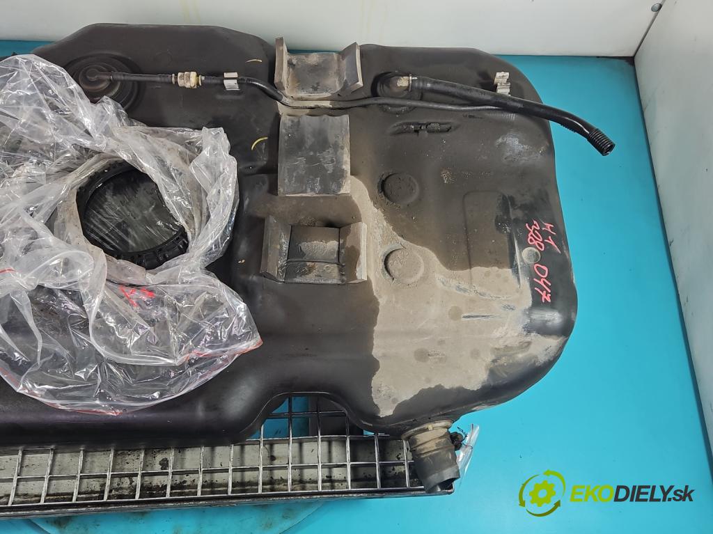 Hyundai H1 II 2007-2023 2.5 crdi (D4CB): 163 HP manual 120 kW 2497 cm3 3- Nádrž: palivo 31150-4H000 (Palivová nádrž)