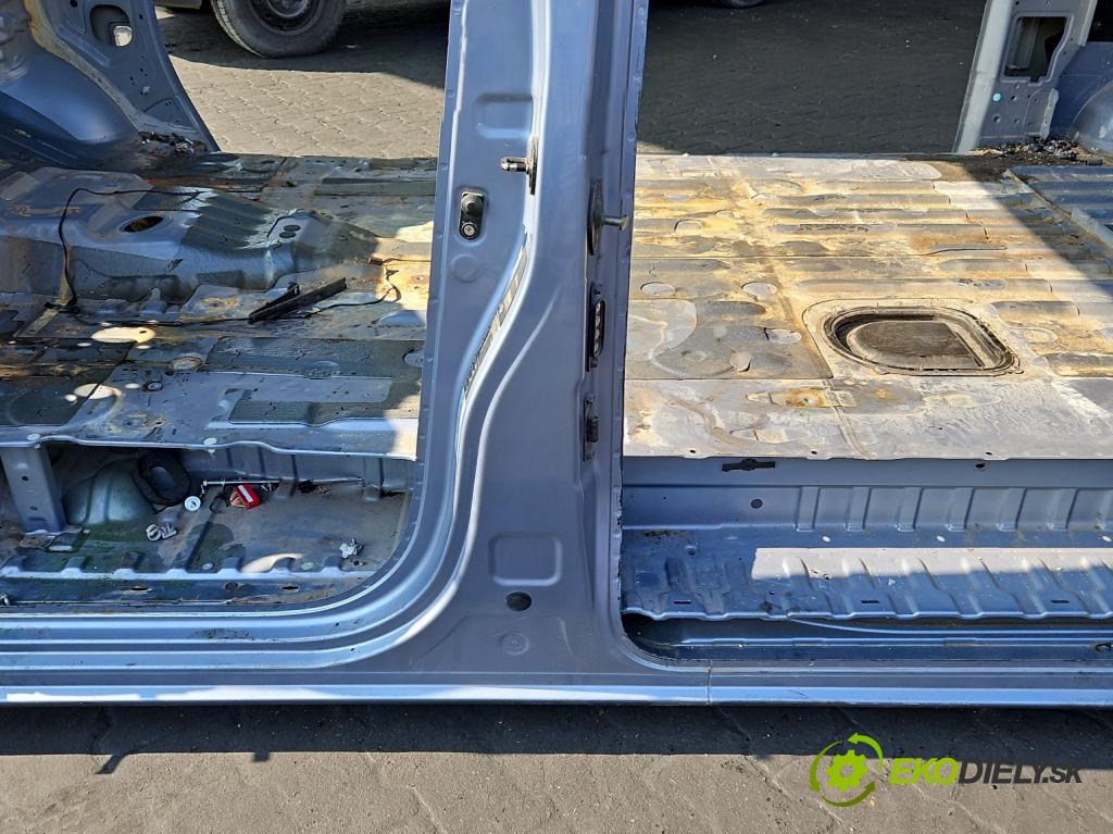 Hyundai H1 II 2007-2023 2.5 crdi (D4CB): 163 hp manual 120 kW 2497 cm3 3- práh levý  (Ostatní)