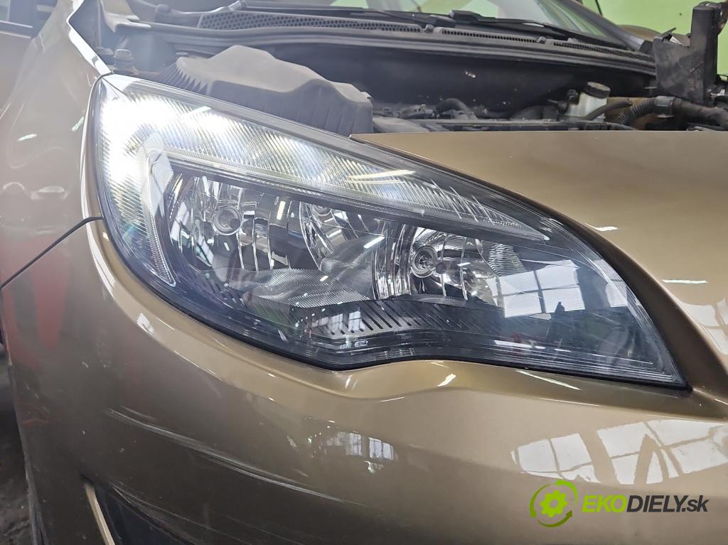 Opel Astra IV 2009-2015 1.6 16V 116 HP manual 85 kW 1598 cm3 5- Reflektor: pravý 13365291 (Svetlo predné pravé)