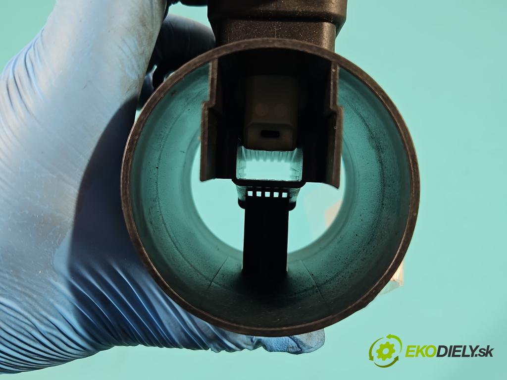 Vw Golf VI 2008-2013 1.6 tdi 105 HP manual 77 kW 1598 cm3 5- průtokoměr: 5WK97023 (Váha vzduchu)