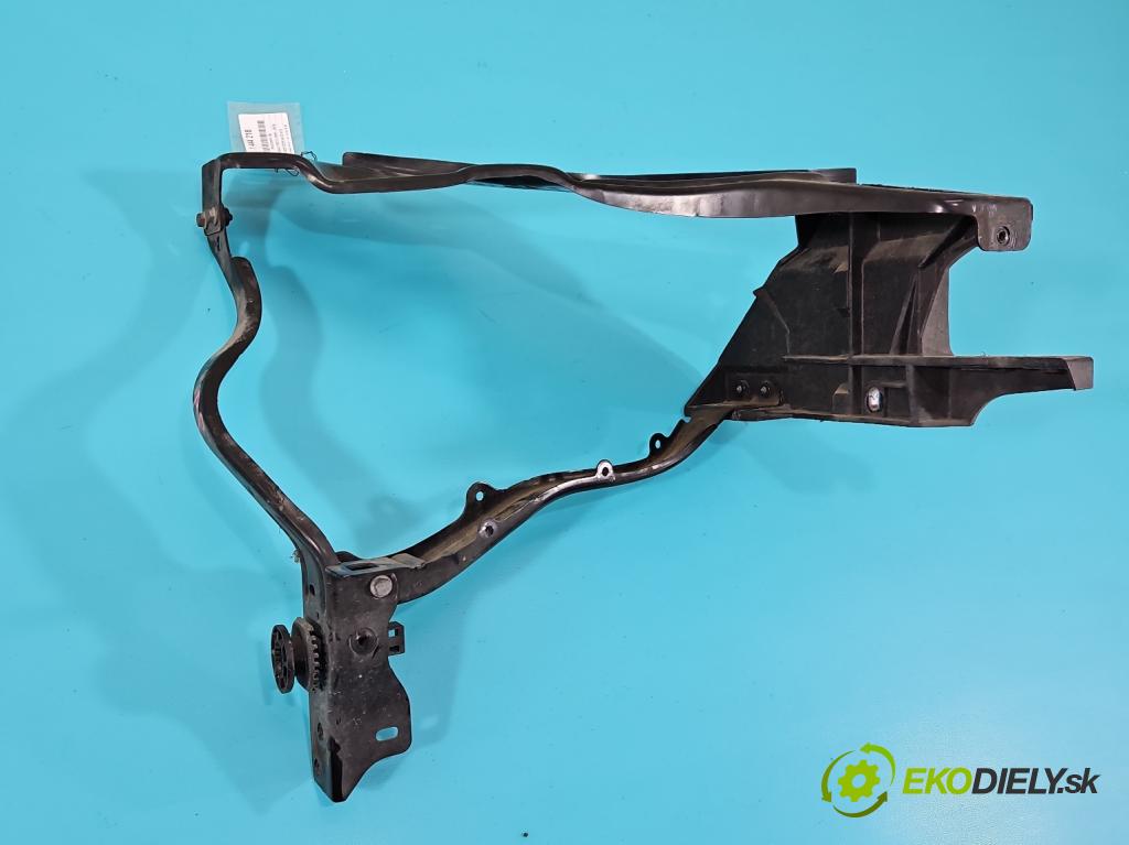 Mercedes E W212 2009-2016 3.0 CDI V6 231 hp automatic 170 kW 3000 cm3 5- stěna přední 212620030 (Výztuhy přední)