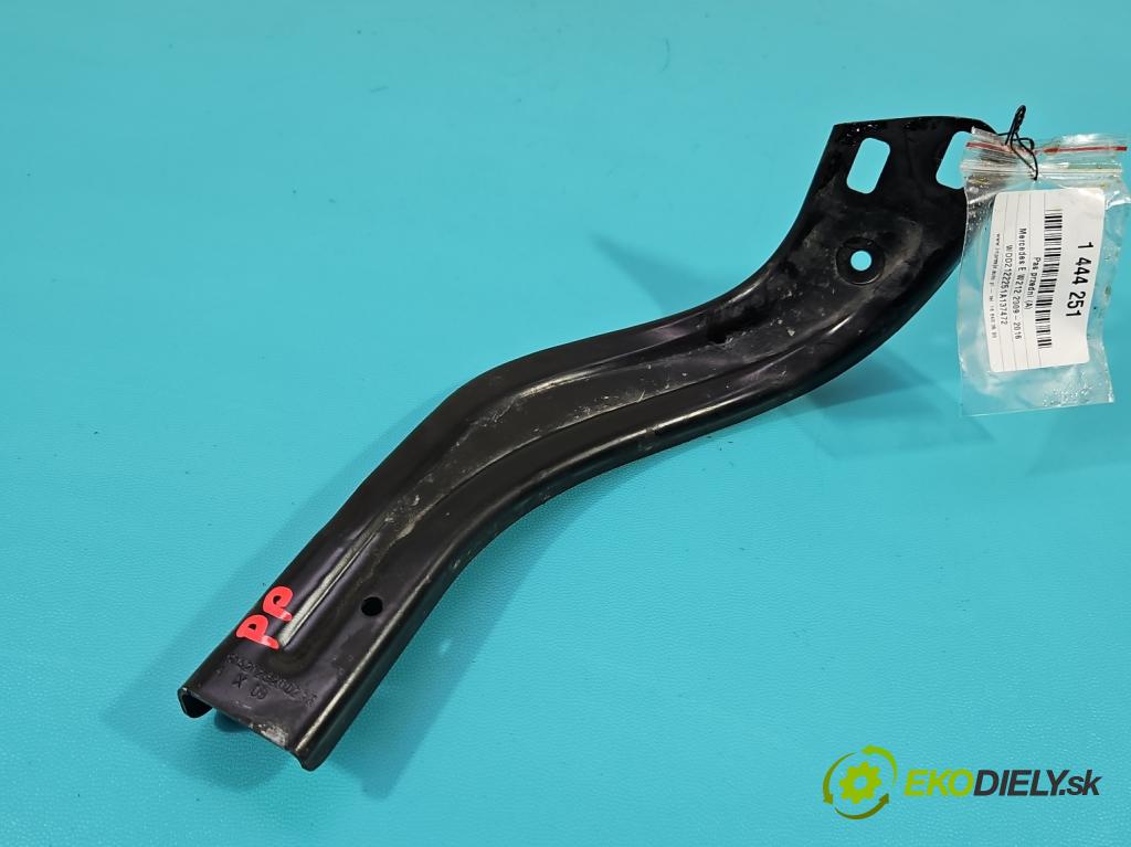 Mercedes E W212 2009-2016 3.0 CDI V6 231 hp automatic 170 kW 3000 cm3 5- stěna přední A2126200285 (Výztuhy přední)