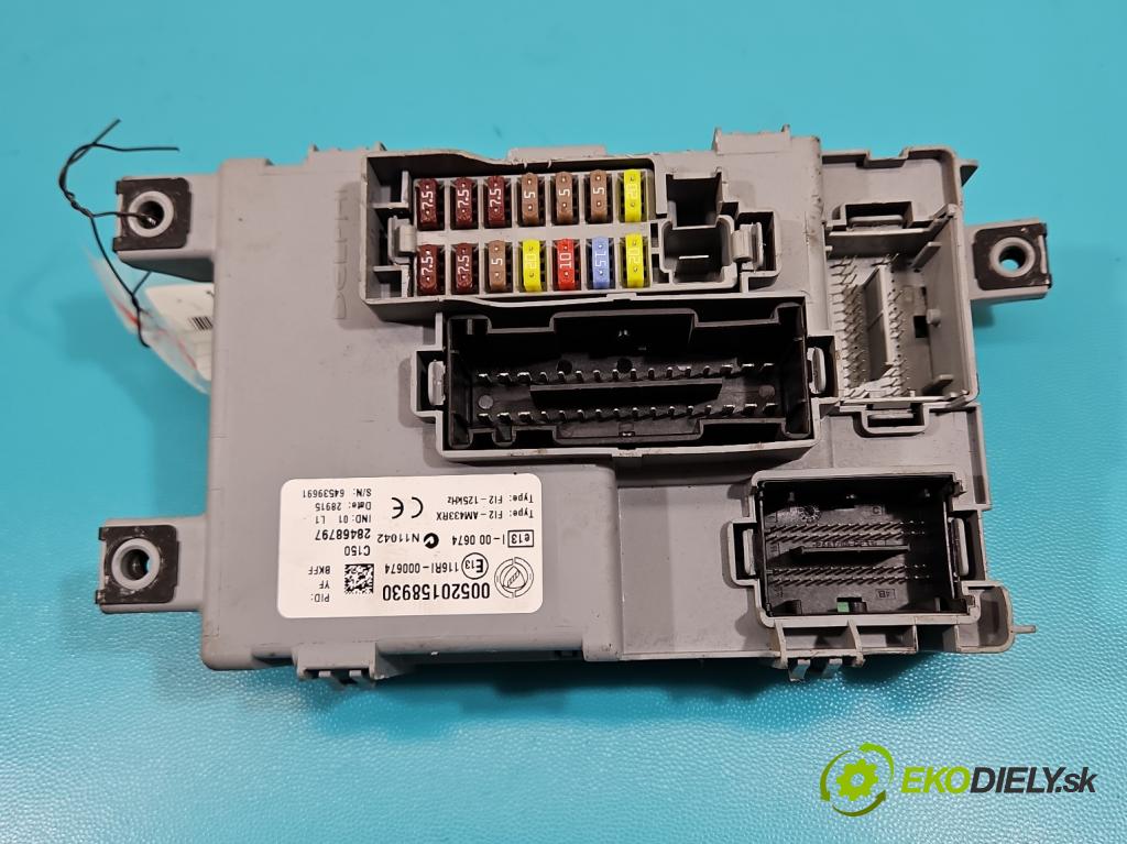 Opel Combo D 2011-2018 1.3 cdti 90 hp manual 66 kW 1251 cm3 5- skříňka pojistková 00520158930 (Pojistkové skříňky)