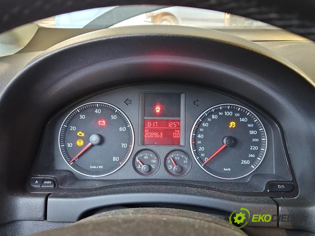 Vw Golf plus 1.6 SR 102 HP manual 75 kW 1595 cm3 5- prístrojovka/ budíky 1K0920951B (Prístrojová doska, displej)