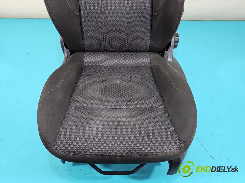 Ford Mondeo Mk4 2007-2014 1.8 tdci 125 HP manual 92 kW 1753 cm3 5- Sedačka ľavý  (Sedačka, sedadlo)