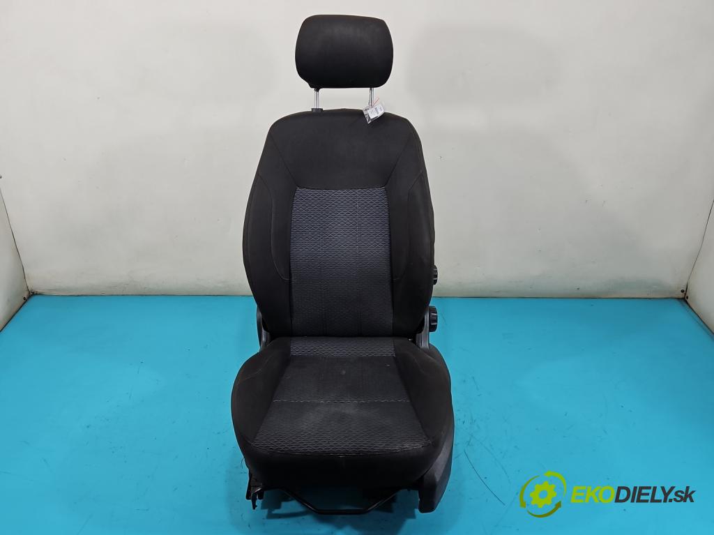Ford Mondeo Mk4 2007-2014 1.8 tdci 125 HP manual 92 kW 1753 cm3 5- Sedačka ľavý  (Sedačka, sedadlo)