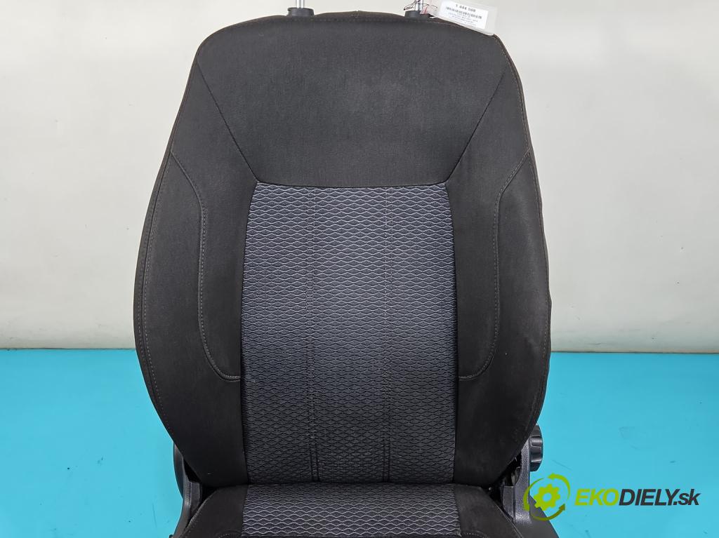Ford Mondeo Mk4 2007-2014 1.8 tdci 125 HP manual 92 kW 1753 cm3 5- Sedačka ľavý  (Sedačka, sedadlo)
