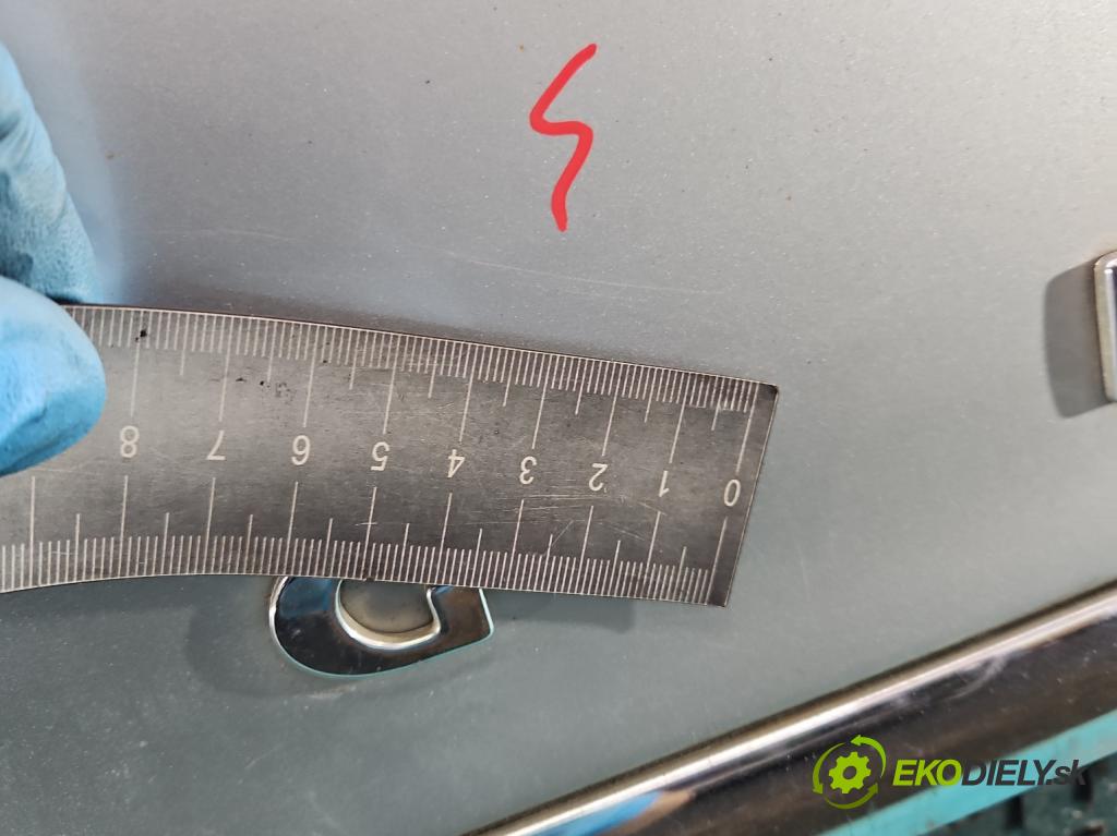 Peugeot 807 2002-2014 2.9 V6 204 hp automatic 150 kW 2946 cm3 5- zadní kufrové dveře  (Zadní kapoty)