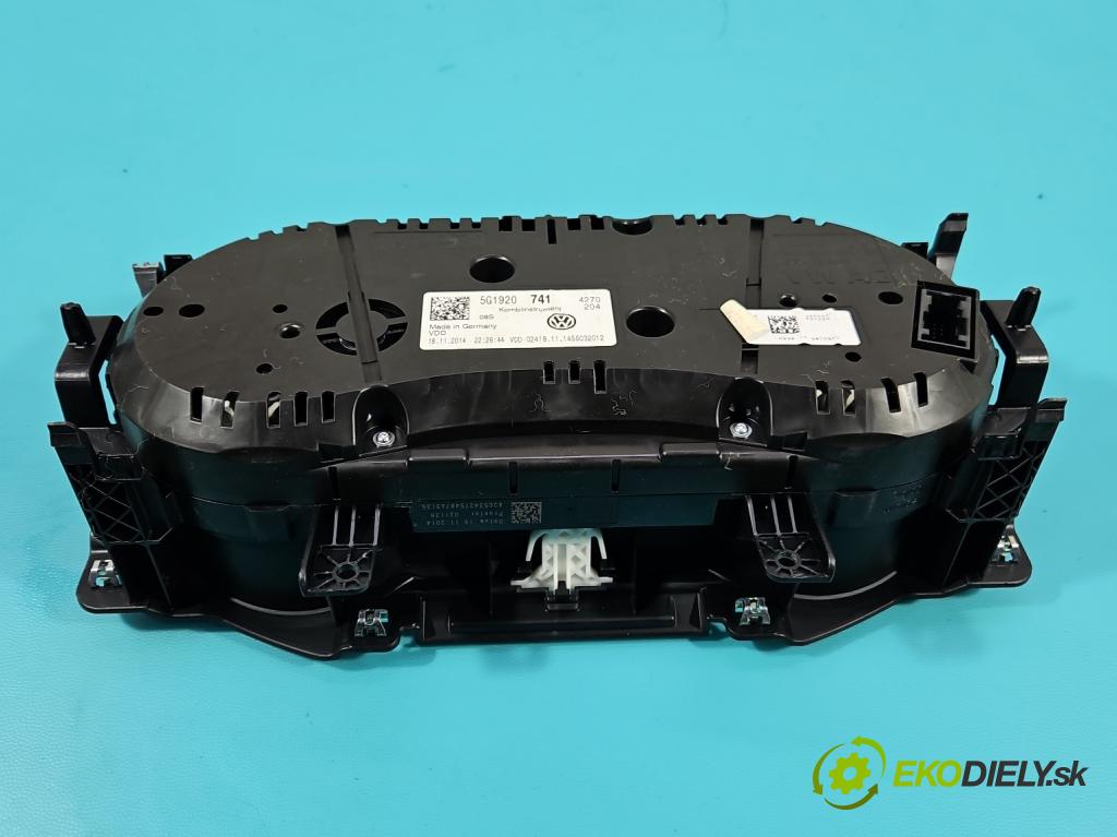 Vw Golf VII 2012-2020 1.6 tdi 110 HP manual 81 kW 1598 cm3 5- prístrojovka/ budíky 5G1920741 (Prístrojová doska, displej)