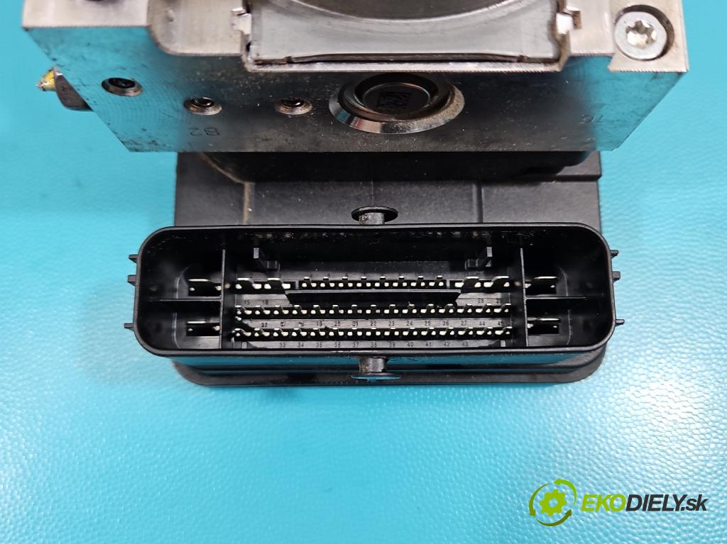 Dacia Sandero III 2020- 1.0 SCe: 91 KM manual 67 kW 999 cm3 5- čerpadlo abs 476604584R (Pumpa ABS)